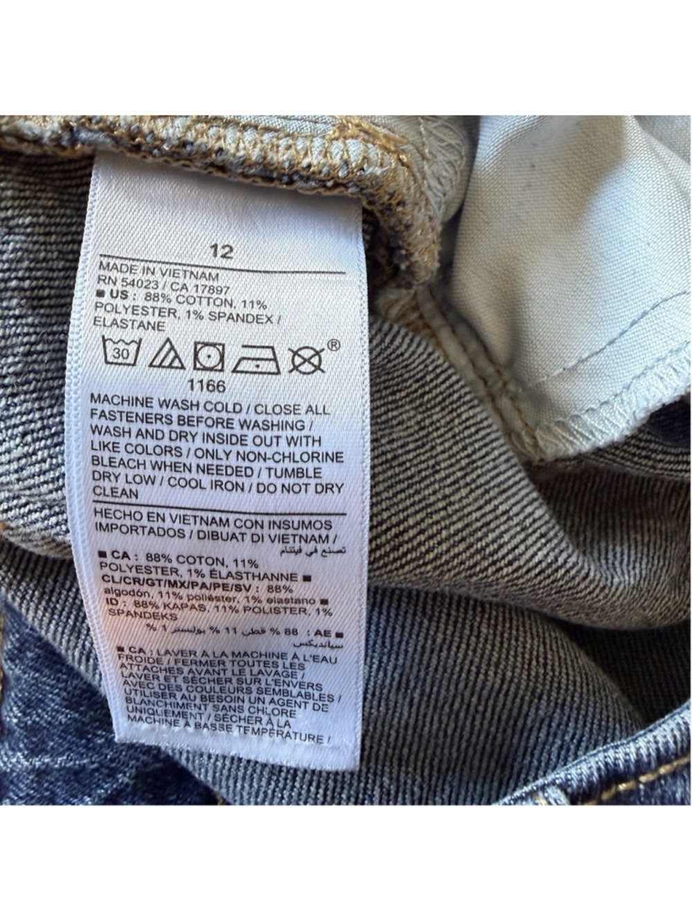 Old Navy High Rise/Button Fly OG Straight Jeans - Size 12 - Picture 9 of 9